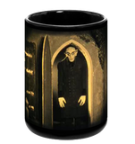 Nosferatu in Door Black Mug